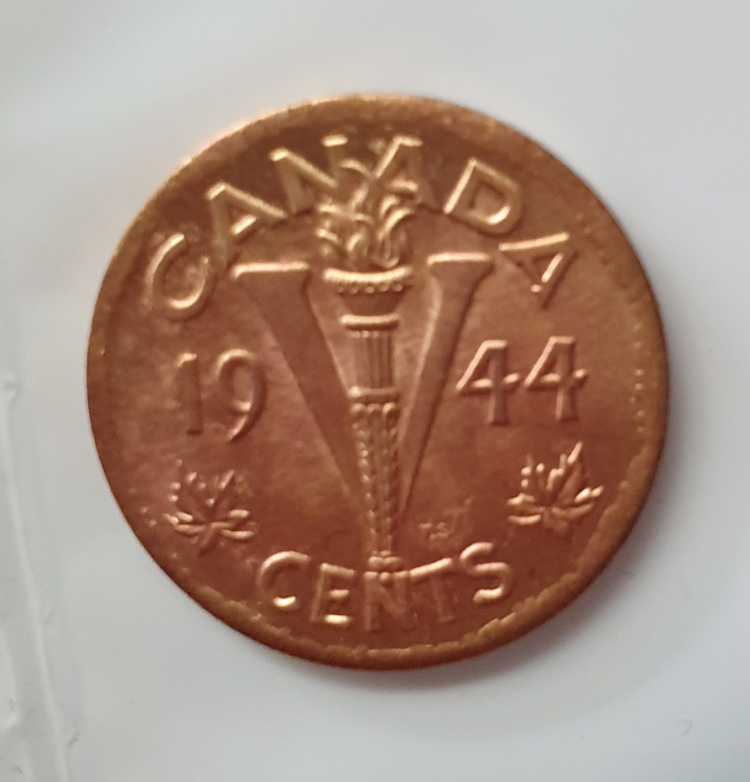 1944-Canadian-Tombac-5-Cents-Coin,
